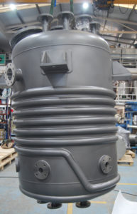 FOTO 1 3 193x300 - 2000 LTS REACTOR WITH 1/2 COIL IN STAINLESS STEEL 1.4404 (316L)